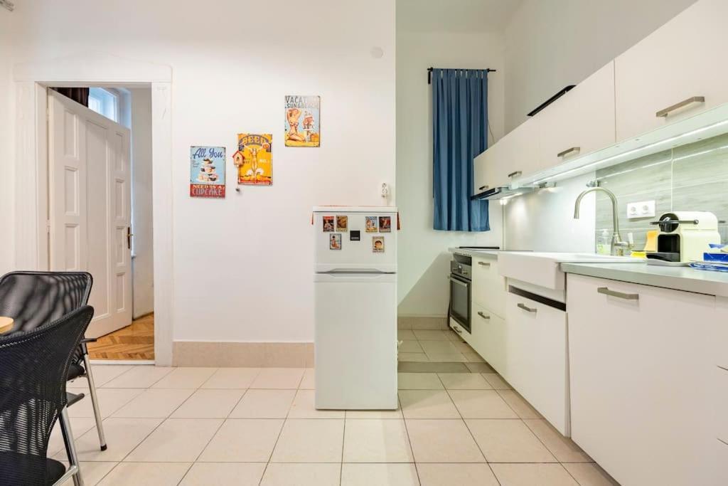 The Gem Apartment บูดาเปสต์ ภายนอก รูปภาพ